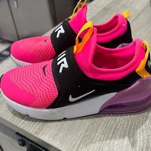 Nike Air Max 270
